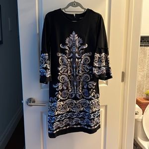J McLaughlin Size L Flare Sleeved Dress